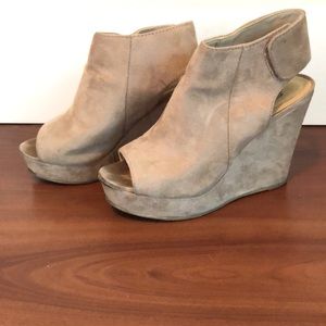 Nude Suede “Soda” Platforms | 6.5